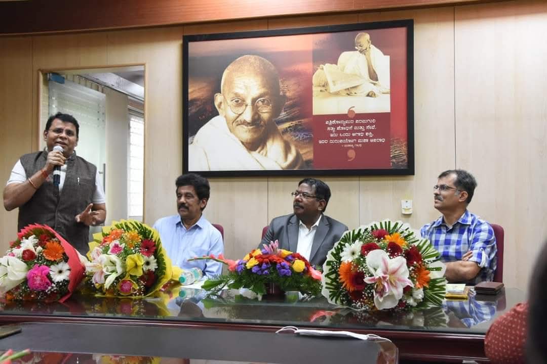 Award recognition event